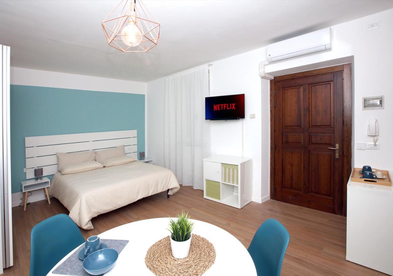 Blue Mind Apartment Павия Екстериор снимка